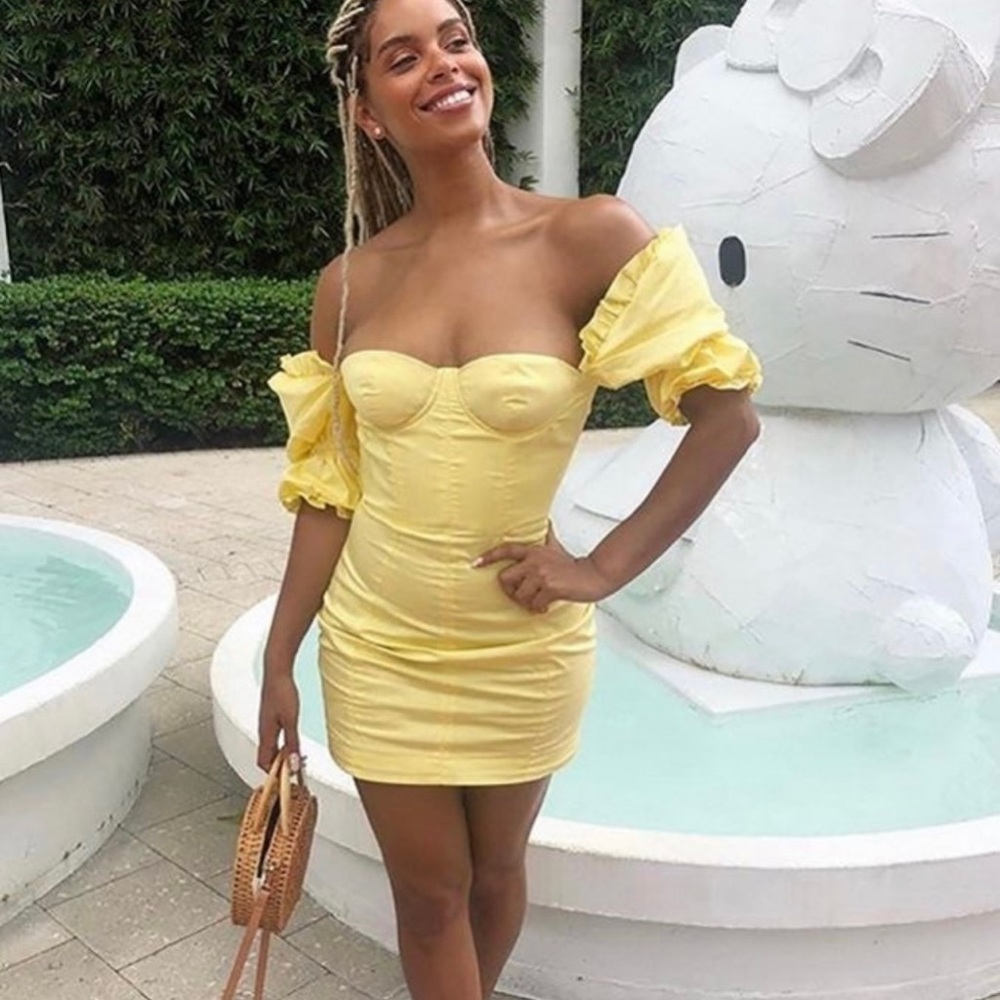 Peruvian rose yellow dress